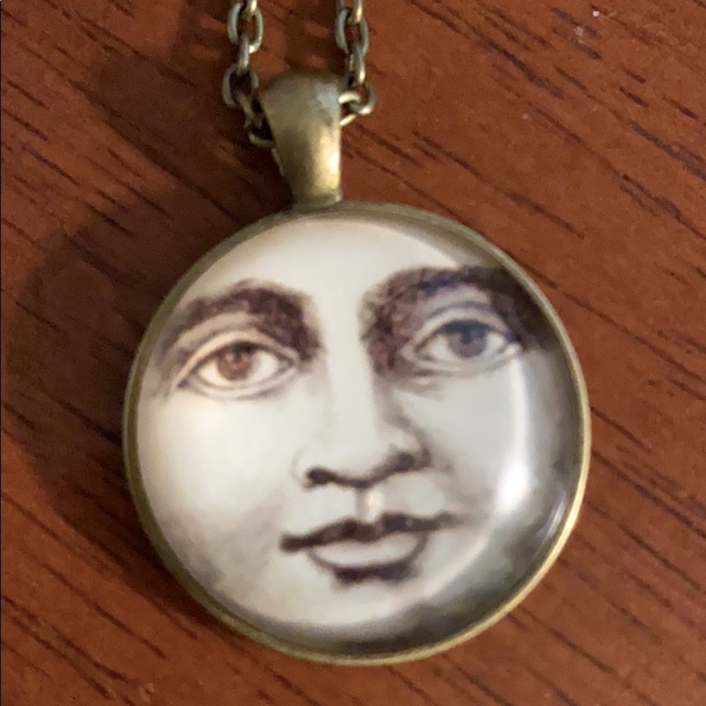 🌱Man in the Moon 🌝  Cabochon Pendant Necklace